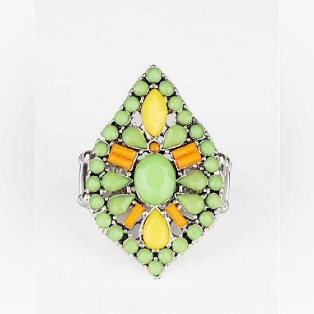*Multi color greens teardrop ring.